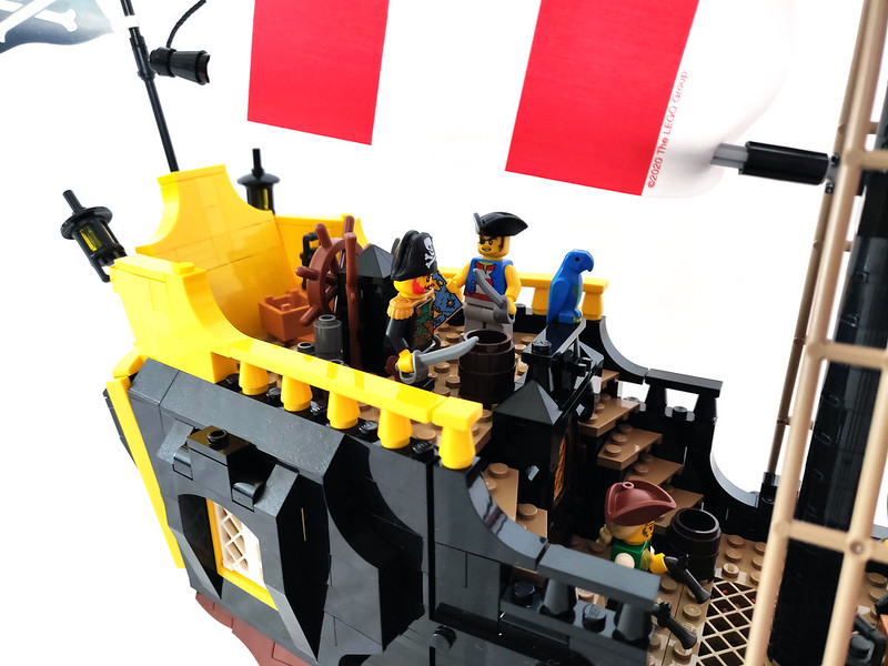 LEGO Ideas 21322 Pirates of Barracuda Bay